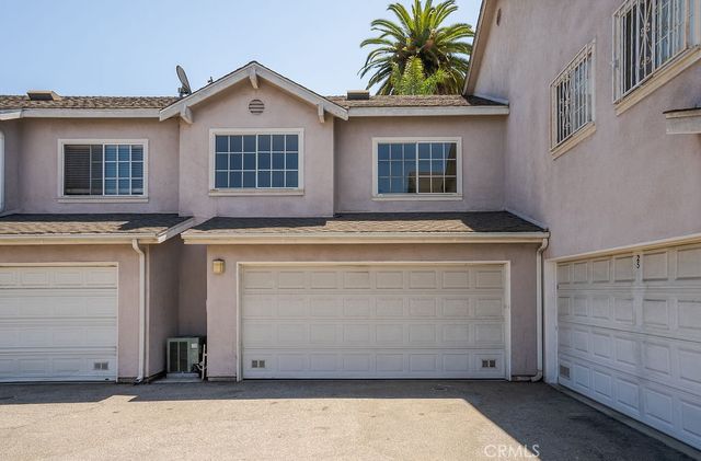 820 W Compton 24, Compton, CA 90220