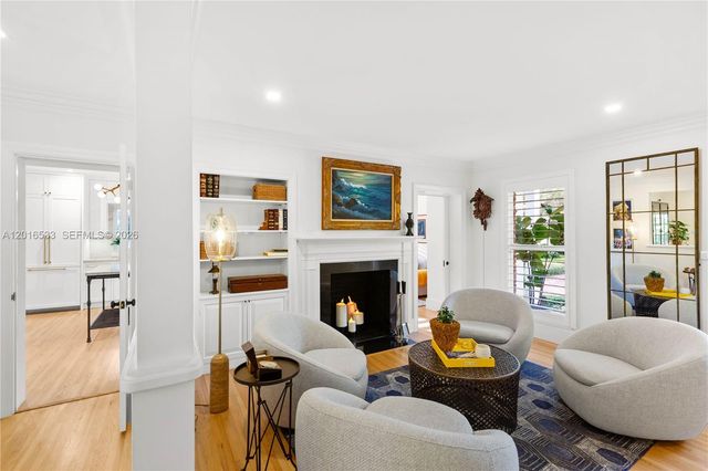 600 San Lorenzo Avenue, Coral Gables, FL 33146