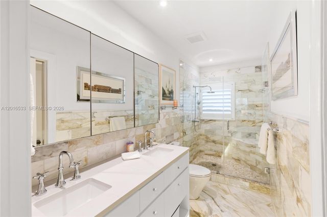 600 San Lorenzo Avenue, Coral Gables, FL 33146