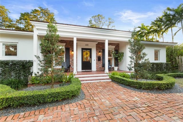 600 San Lorenzo Avenue, Coral Gables, FL 33146