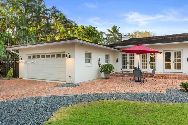 600 San Lorenzo Avenue, Coral Gables, FL 33146