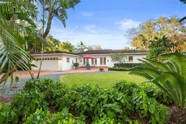 600 San Lorenzo Avenue, Coral Gables, FL 33146