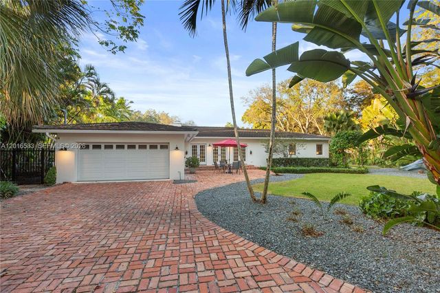 600 San Lorenzo Avenue, Coral Gables, FL 33146