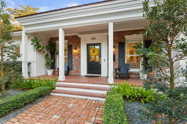 600 San Lorenzo Avenue, Coral Gables, FL 33146