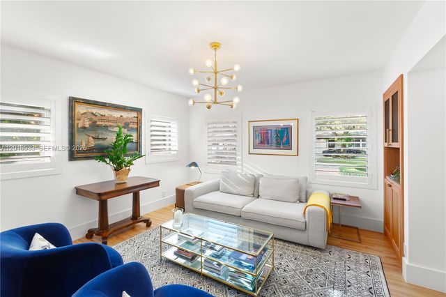 600 San Lorenzo Avenue, Coral Gables, FL 33146