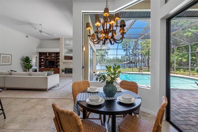 304 LAKE KELL COURT, Lutz, FL 33549