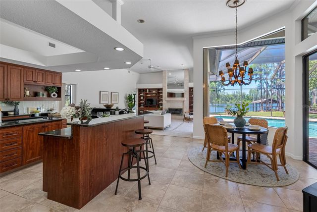 304 LAKE KELL COURT, Lutz, FL 33549