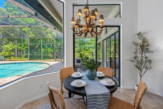 304 LAKE KELL COURT, Lutz, FL 33549