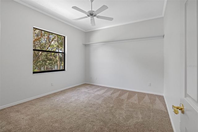 304 LAKE KELL COURT, Lutz, FL 33549