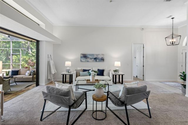 304 LAKE KELL COURT, Lutz, FL 33549