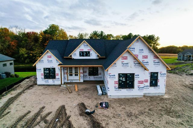 18560 Fontana Drive, South Bend, IN 46637