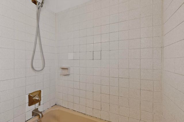 513 Ponderosa Avenue NW, Albuquerque, NM 87107