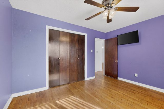 513 Ponderosa Avenue NW, Albuquerque, NM 87107