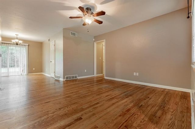 2108 Henderson Drive, Edmond, OK 73013