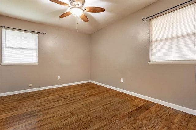 2108 Henderson Drive, Edmond, OK 73013