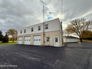 22979 State Route 12, Fostoria, OH 44830