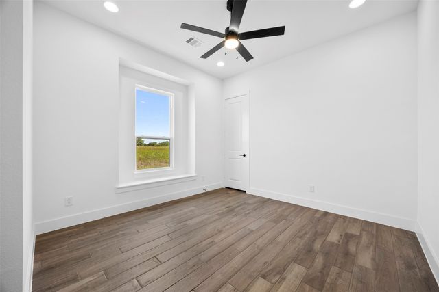 152 Aanya Lane, Waxahachie, TX 75165