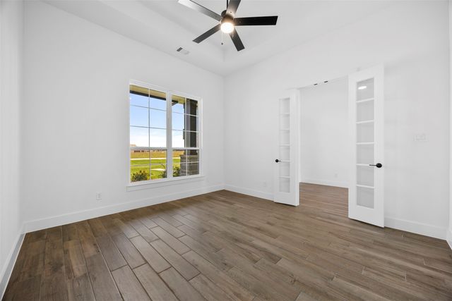 152 Aanya Lane, Waxahachie, TX 75165
