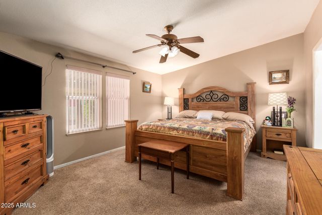 2650 W UNION HILLS Drive 201, Phoenix, AZ 85027