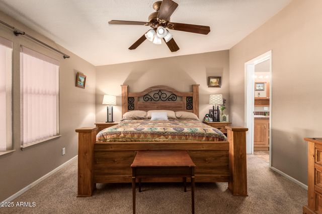 2650 W UNION HILLS Drive 201, Phoenix, AZ 85027