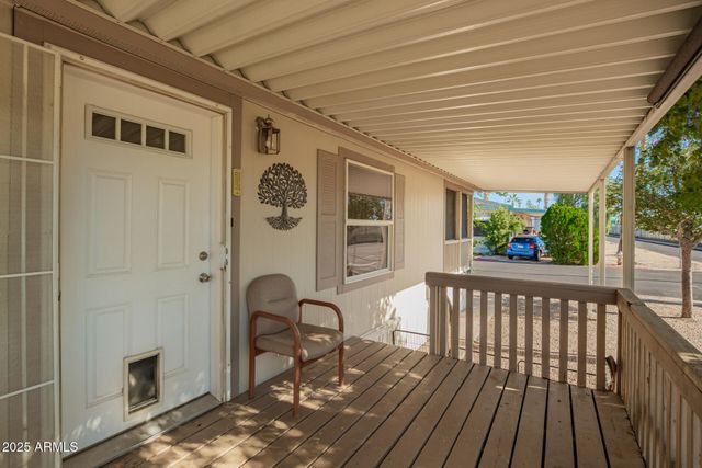 2650 W UNION HILLS Drive 201, Phoenix, AZ 85027