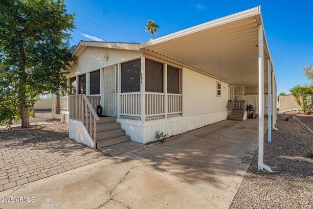 2650 W UNION HILLS Drive 201, Phoenix, AZ 85027