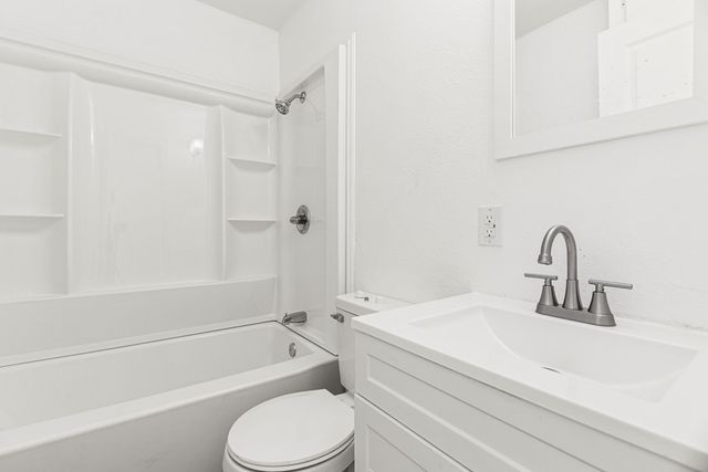 1105 Smith Ave, Odessa, TX 79763