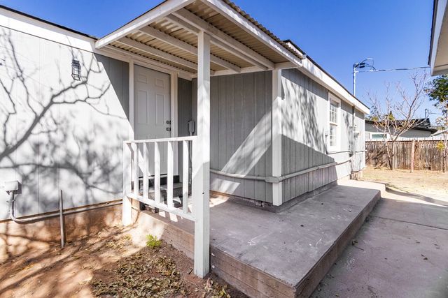 1105 Smith Ave, Odessa, TX 79763