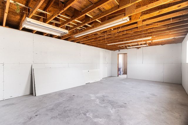 1105 Smith Ave, Odessa, TX 79763