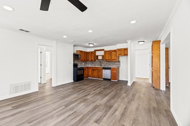 1105 Smith Ave, Odessa, TX 79763