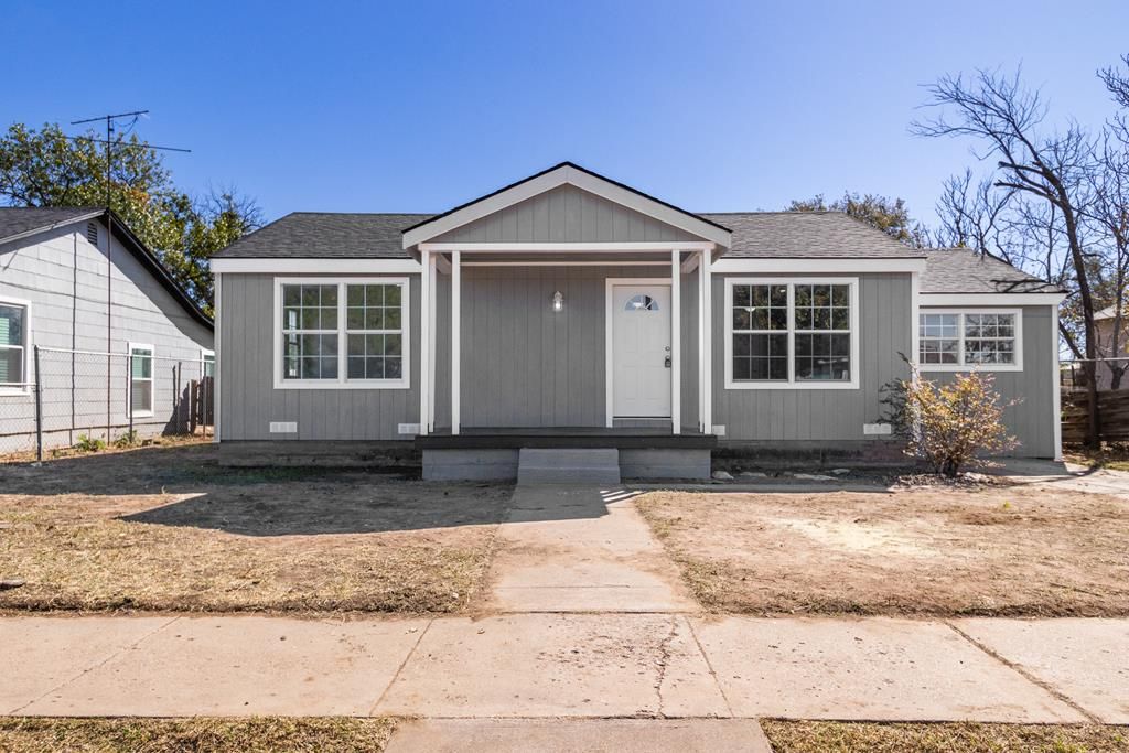 1105 Smith Ave, Odessa, TX 79763