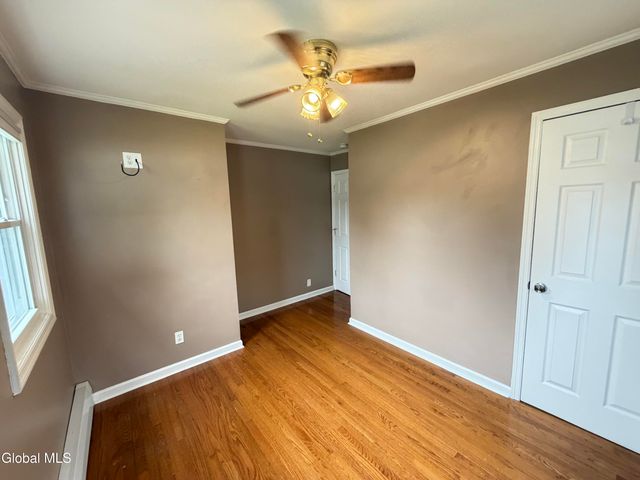 86 Jones Drive, Colonie, NY 12309