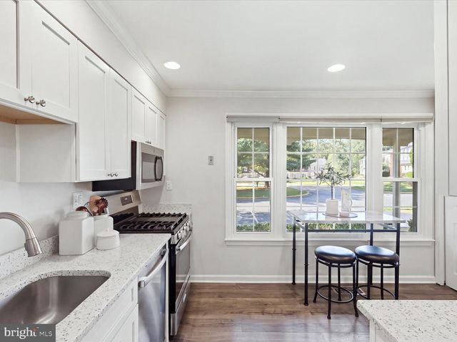 6011 BONNIE BERN CT, Burke, VA 22015