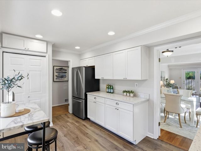 6011 BONNIE BERN CT, Burke, VA 22015