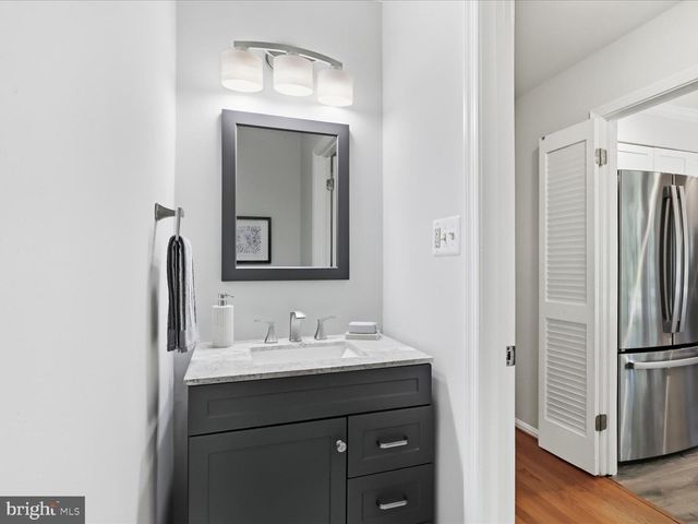 6011 BONNIE BERN CT, Burke, VA 22015