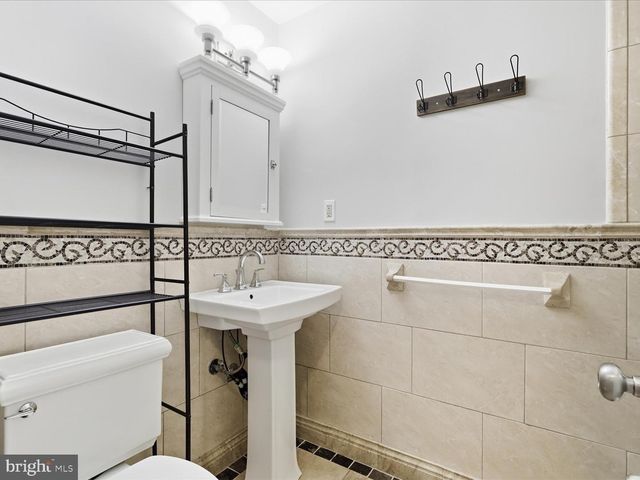 6011 BONNIE BERN CT, Burke, VA 22015