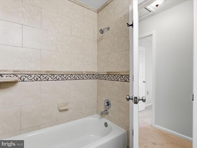 6011 BONNIE BERN CT, Burke, VA 22015