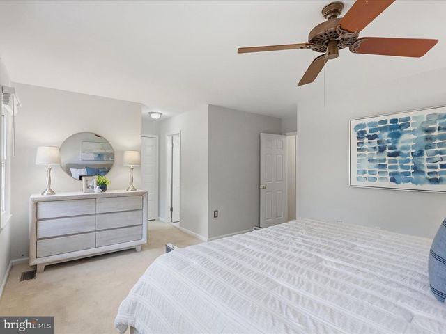 6011 BONNIE BERN CT, Burke, VA 22015