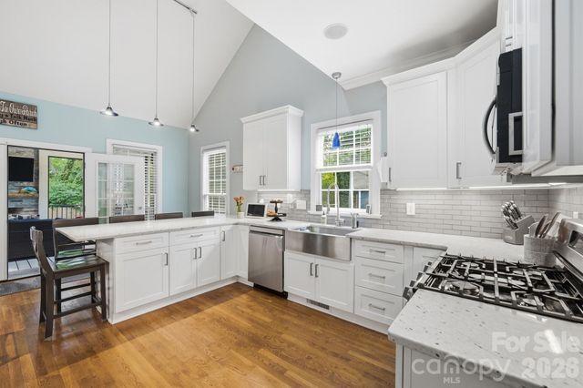 7702 Spanish Oaks Drive, Waxhaw, NC 28173