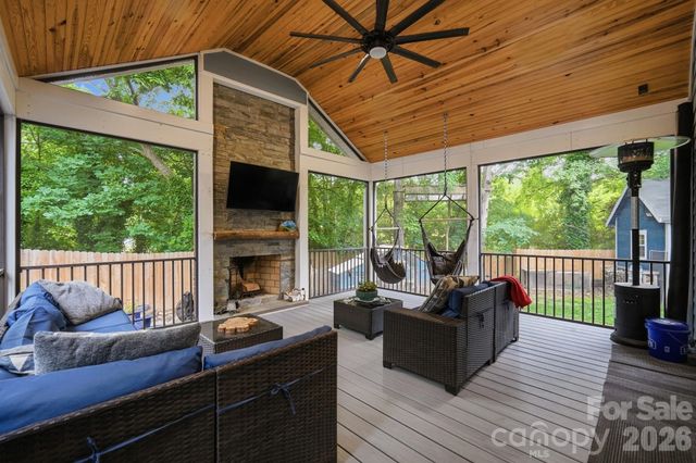 7702 Spanish Oaks Drive, Waxhaw, NC 28173