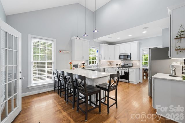 7702 Spanish Oaks Drive, Waxhaw, NC 28173
