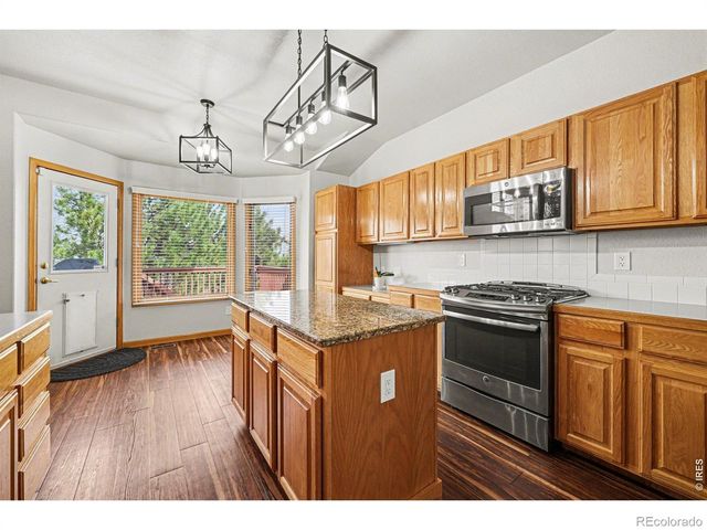 1808 Willow Springs Way, Fort Collins, CO 80528