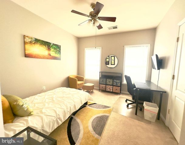 43220 BECONTREE TER, Broadlands, VA 20148