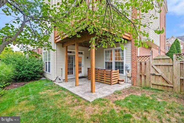 43220 BECONTREE TER, Broadlands, VA 20148