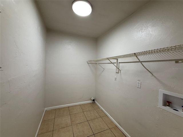 6104 SW 12TH PLACE 3, Gainesville, FL 32607