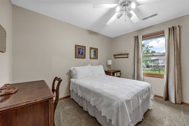 1303 Chamberlain Dr, Iowa City, IA 52240