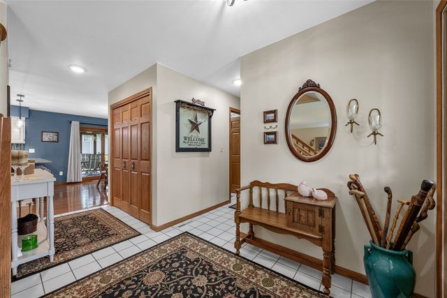 1303 Chamberlain Dr, Iowa City, IA 52240