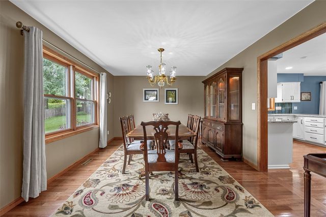 1303 Chamberlain Dr, Iowa City, IA 52240
