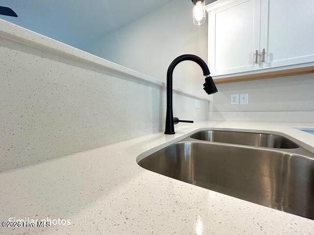 733 Cross Bridge Way, Sneads Ferry, NC 28460