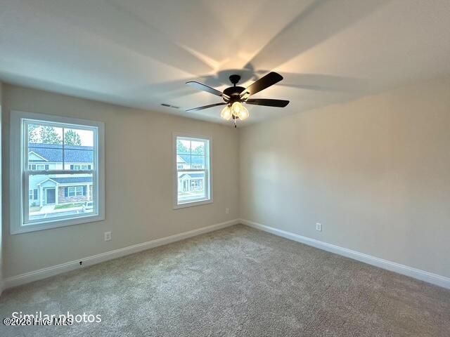 733 Cross Bridge Way, Sneads Ferry, NC 28460